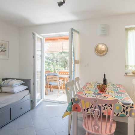 Villa Alice App2 Liznjan Ngoại thất bức ảnh